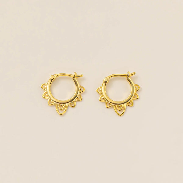 Kira	Hoops Earrings